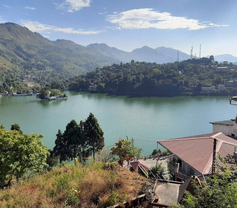 Lake View Hotel in Bhimtal