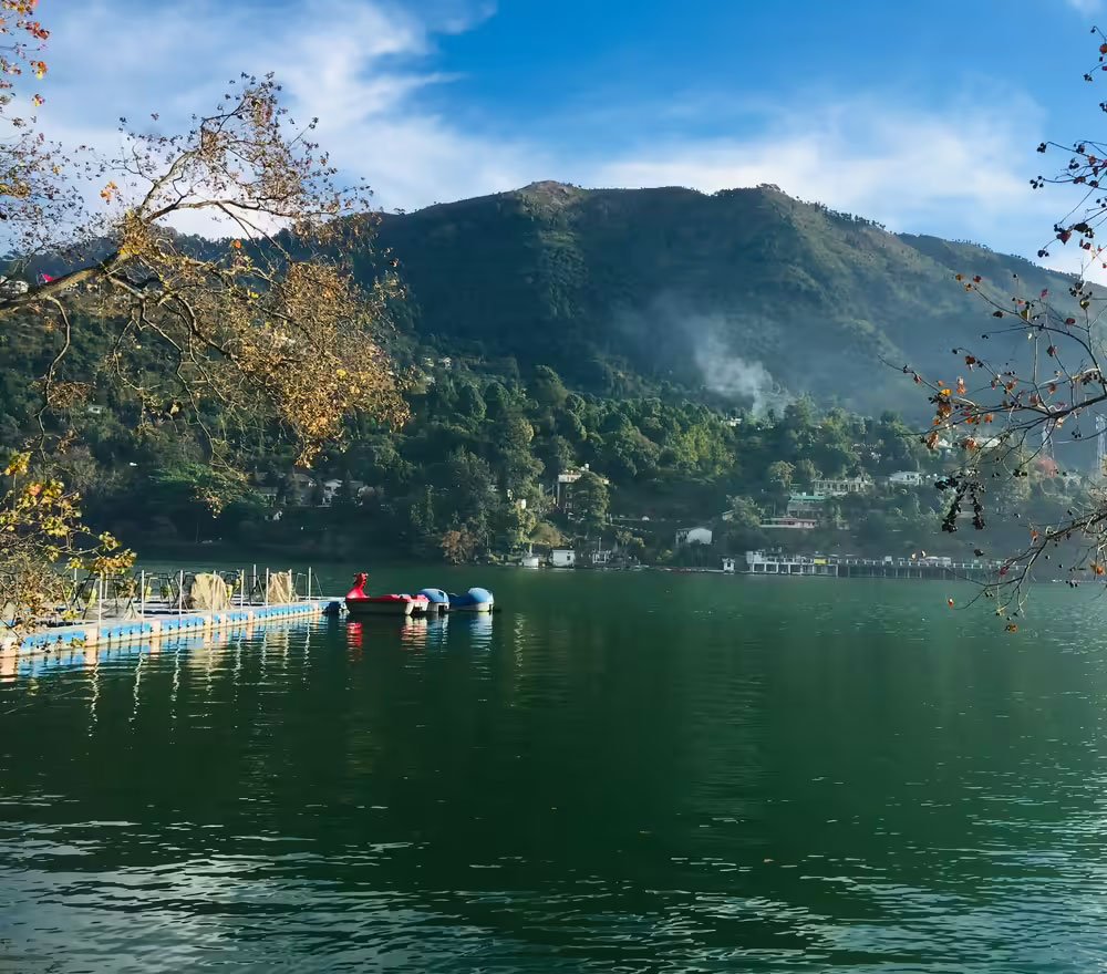 Naukuchiatal Lake Hotels in Bhimtal