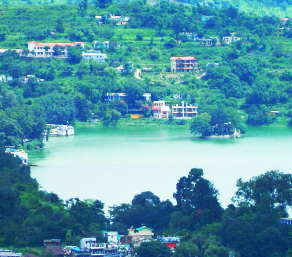 Lake View Hotel in Bhimtal