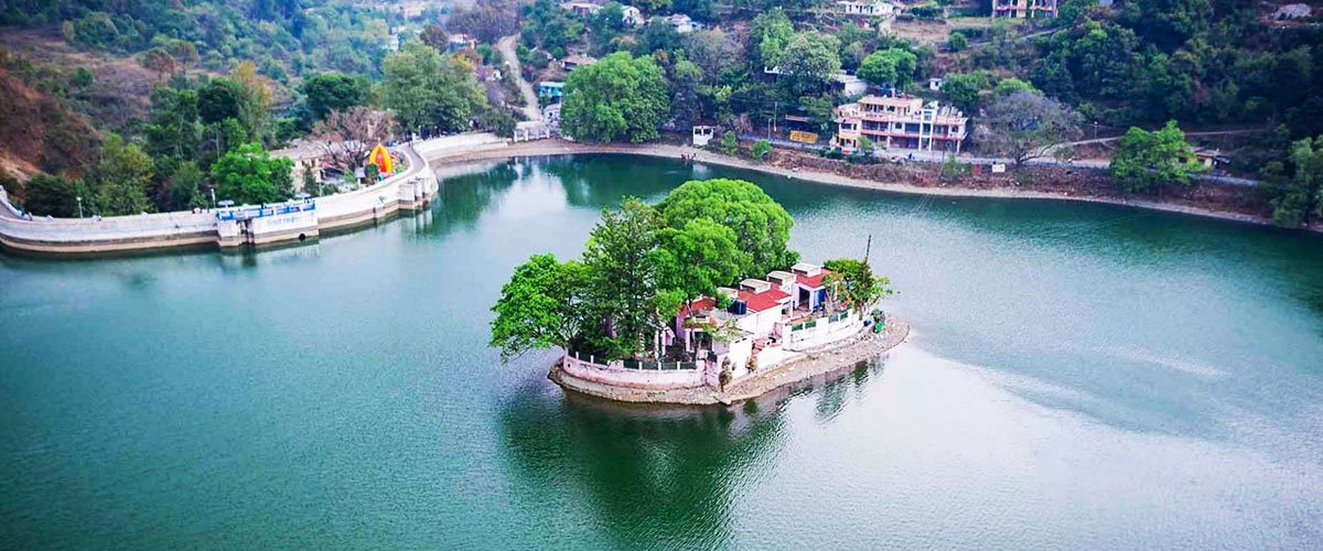 Hotels In Bhimtal Near Lake Worth The Actual Claim