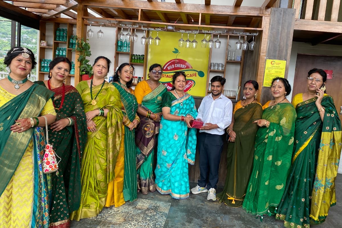 Himalayan Monk  gallery