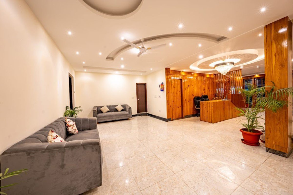 Himalayan Monk  gallery