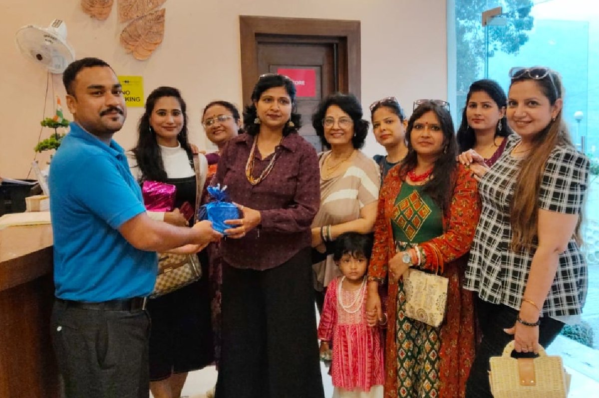 Himalayan Monk  gallery