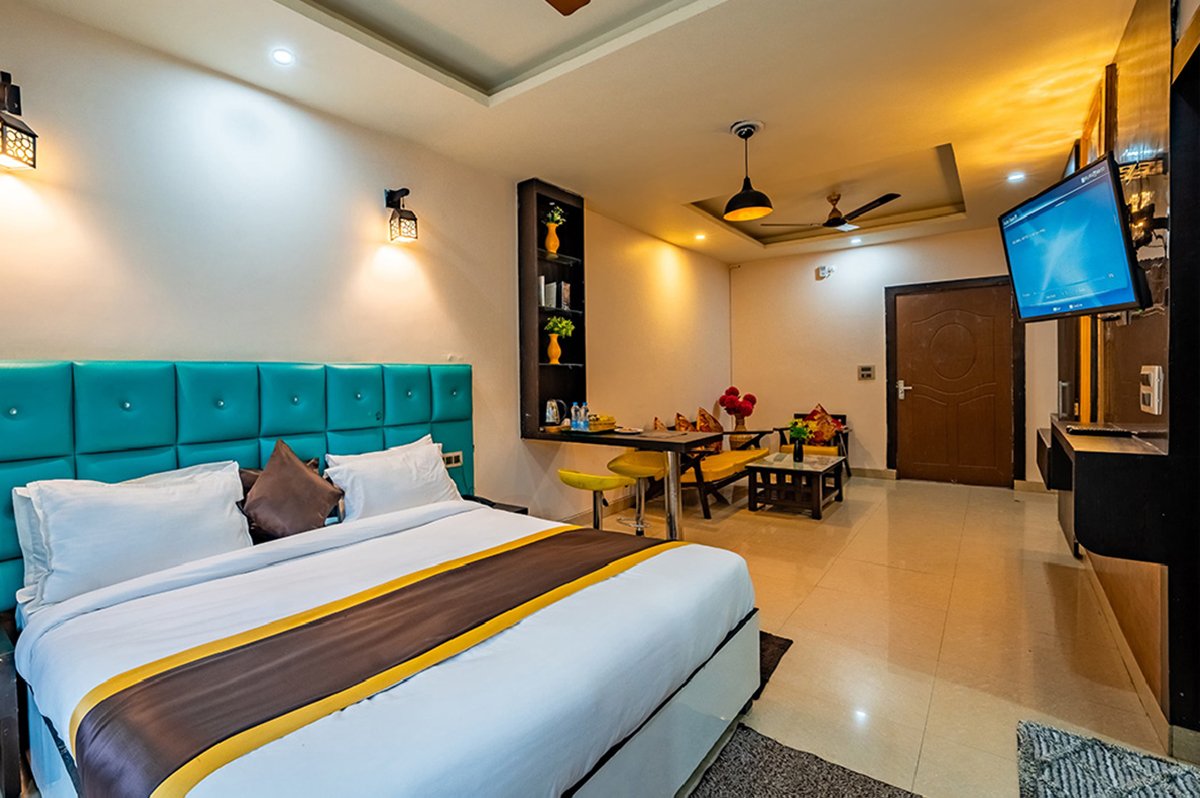 Himalayan Monk  gallery