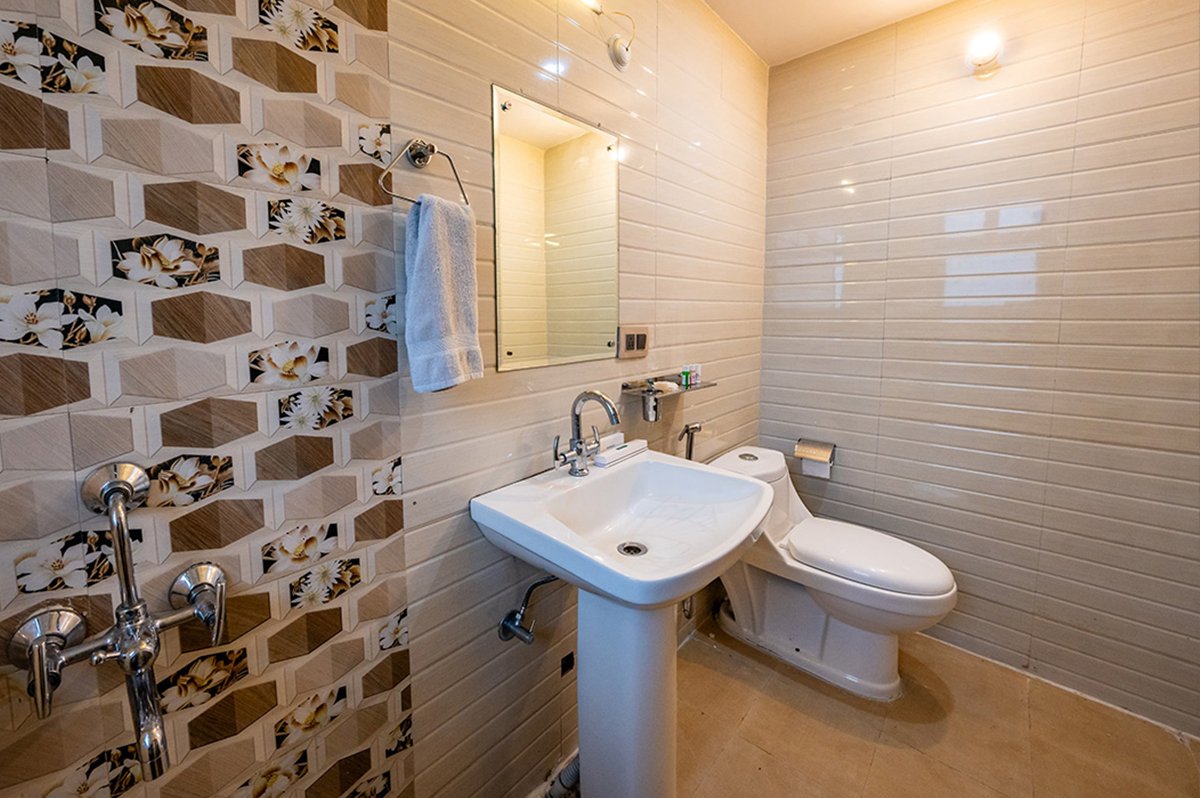 Himalayan Monk  gallery