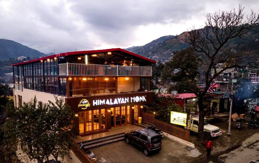 Himalayan_Monk_Hotel_Wildcherry