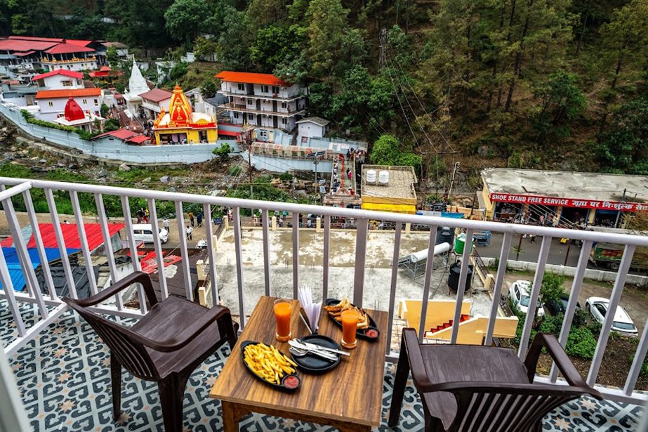 Kainchi Divine Retreat Kumaon