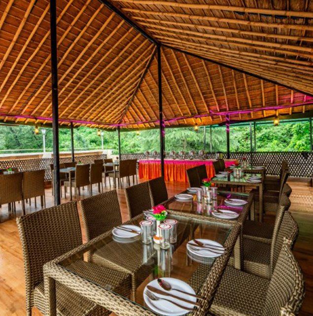 Restaurant in Bhimtal